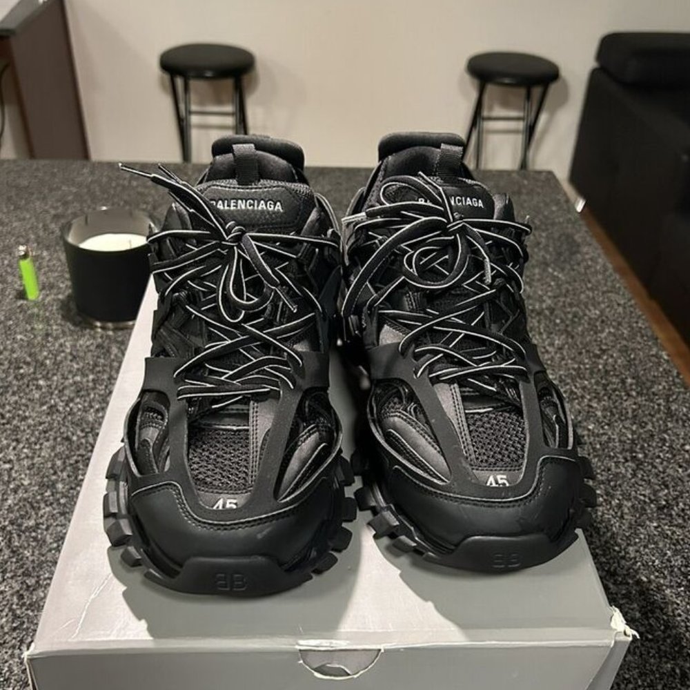 Size 12 / 45 - Balenciaga Track Triple Black - Picture 4 of 4